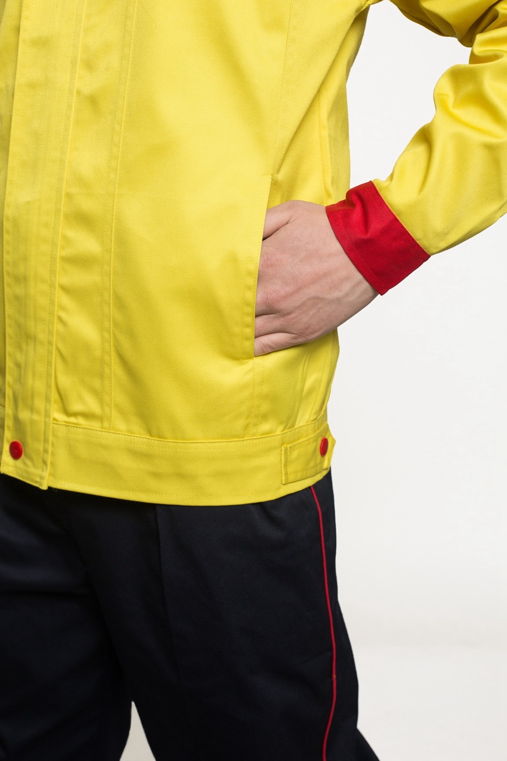 長(zhǎng)袖防靜電工作服細(xì)節(jié)展示