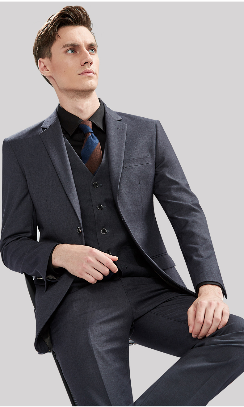 英倫商務修身西裝定做