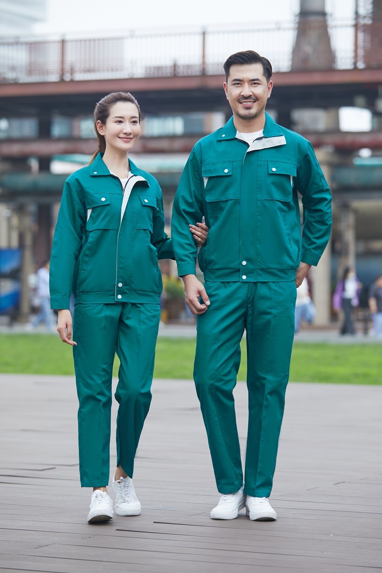 滌棉長(zhǎng)袖工作服定做